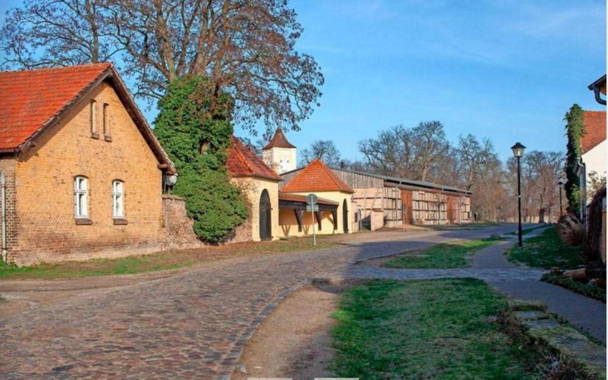 Ferienwohnungen Luisenhof Paretz ภายนอก รูปภาพ